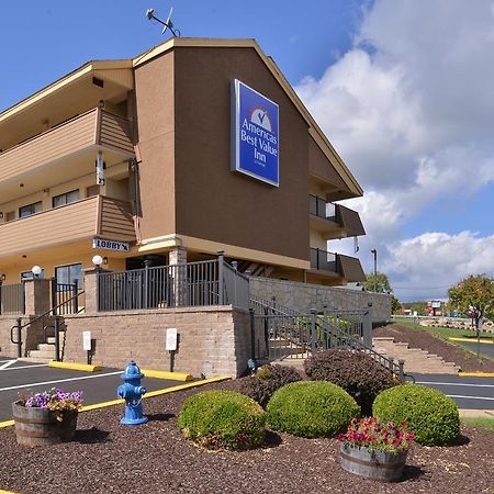 Americas Best Value Inn-Pittsburgh Airport Coraopolis Eksteriør bilde
