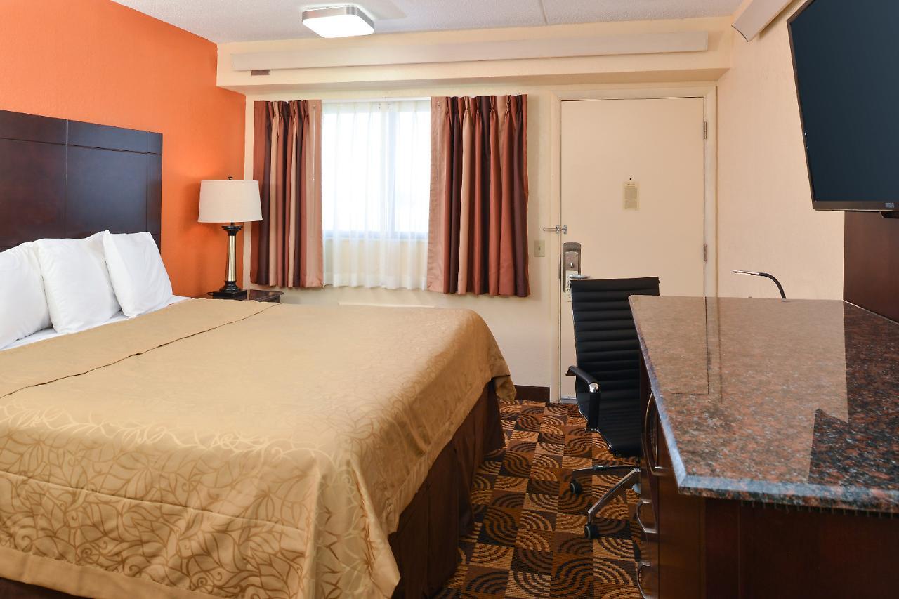 Americas Best Value Inn-Pittsburgh Airport Coraopolis Eksteriør bilde